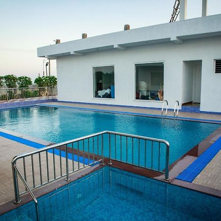 Thai Beach Resort Thiruchendur Exterior photo