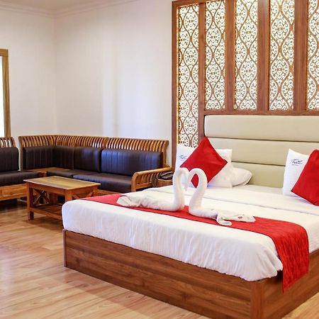 Thai Beach Resort Thiruchendur Exterior photo